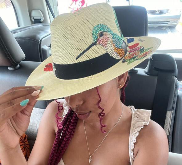 Combo Glam Dominicana ✨ | Sombrero Mirabal + Tote Bag + Cartuchera + Skinny Tumbler - Edición Completa