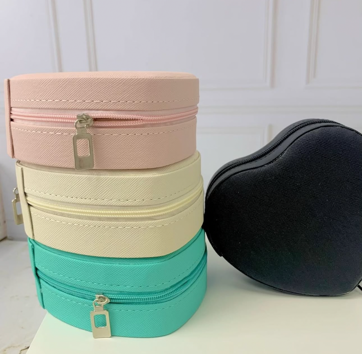 Mini Joyero Corazón Viajero - Estuche Organizador con Zipper